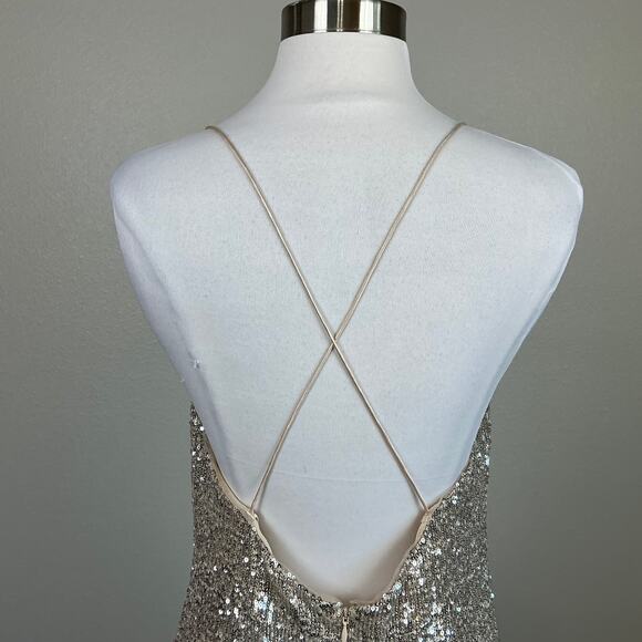 Aidan Mattox Sequined Backless Mini Sheath Cocktail Party Dress Gold Size 10 - Picture 8 of 13
